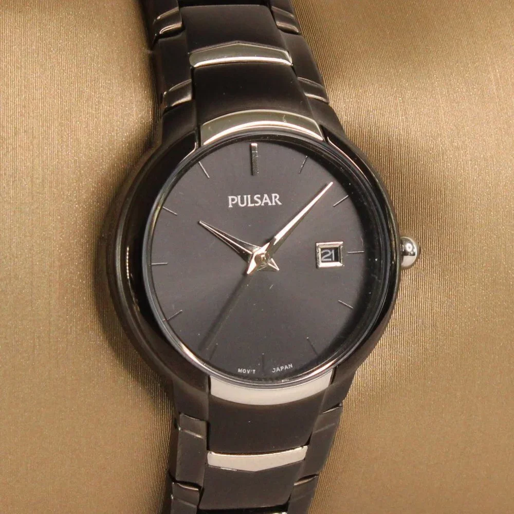 Pulsar Ladies Casual Quartz Watch Black Ion Coated Polished Hand 25mm